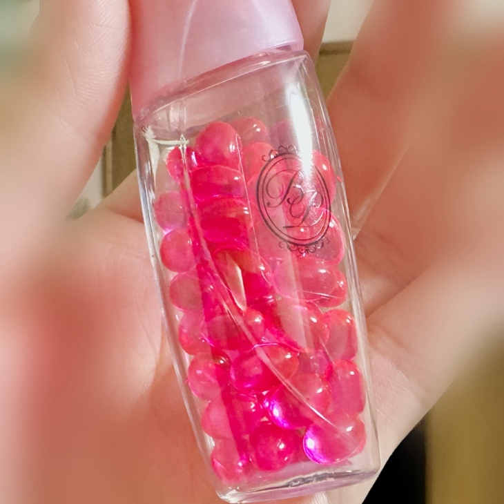 BREATH PARFUM Rose: a capsule breath freshener in Japan - bottle